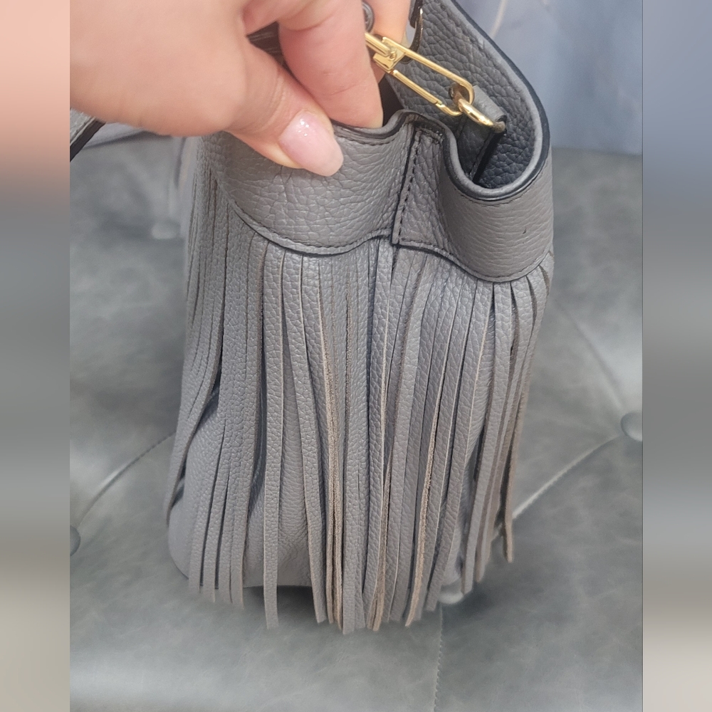 Milly Fringed leather bag - Picture 4 of 12